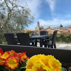 https://casa-bruna-3-room-apartment-with-private-garden.hotelinveneto.com